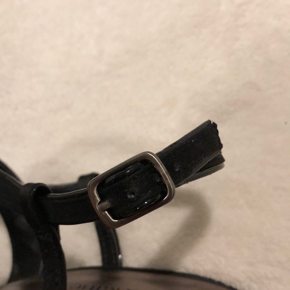 Black satin strappy heels - Picture 5 of 5